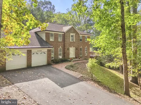 2018 Hunter Mill Rd, Vienna, VA 22181