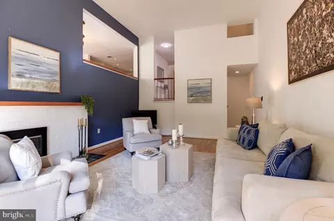 11474 Links Dr, Reston, VA 20190 photo 24