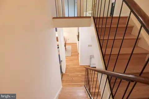 11474 Links Dr, Reston, VA 20190 photo 38