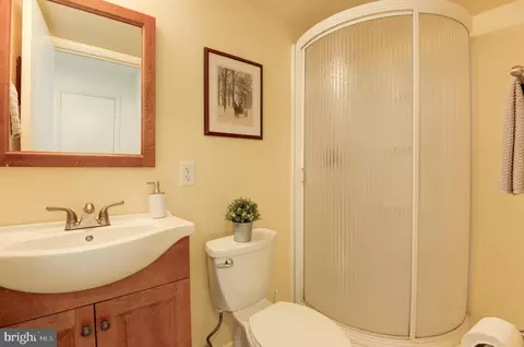 11474 Links Dr, Reston, VA 20190 photo 41