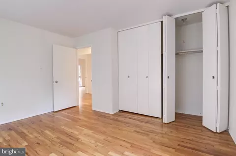 11474 Links Dr, Reston, VA 20190 photo 36