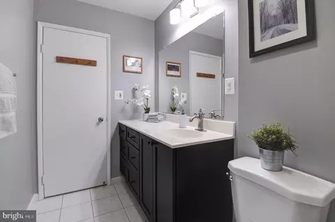 11474 Links Dr, Reston, VA 20190 photo 30
