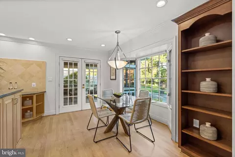 825 Ridge Dr, Mclean, VA 22101 photo 23