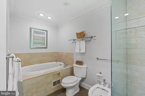 825 Ridge Dr, Mclean, VA 22101 photo 32