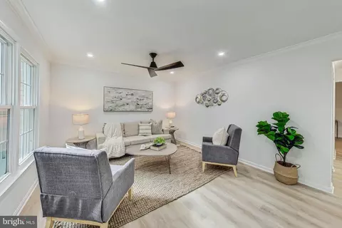 2402 Wanda Way, Reston, VA 20191 photo 5