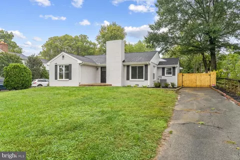 3001 Franklin St, Alexandria, VA 22306