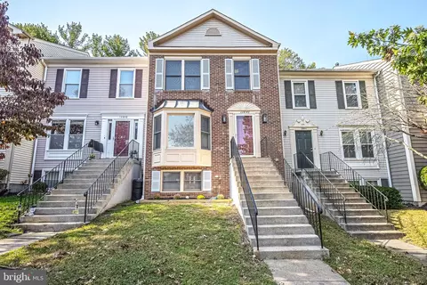 13846 Wakley Ct, Centreville, VA 20121