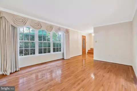 1879 Post Oak Trl, Reston, VA 20191 photo 26