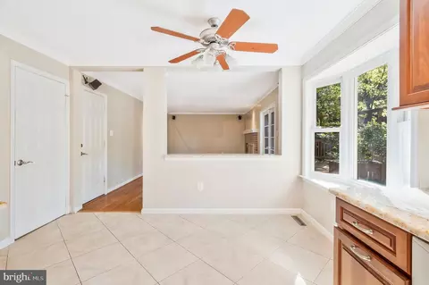 1879 Post Oak Trl, Reston, VA 20191 photo 29