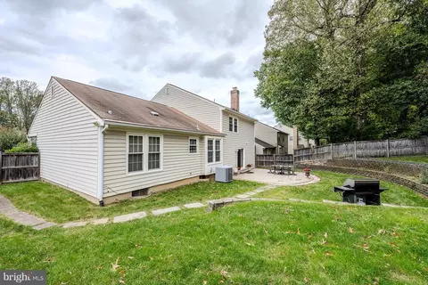 Exterior - 7041 Flax St, Springfield, VA 22152 photo 9 of 9