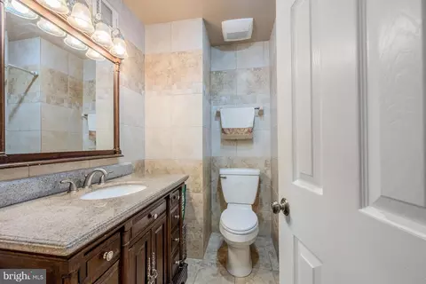 Bath - 7041 Flax St, Springfield, VA 22152 photo 5 of 5