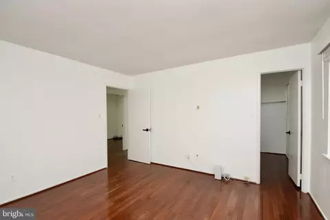 Bedroom - 8411 Eucalyptus Ct, Springfield, VA 22153 photo 4 of 7