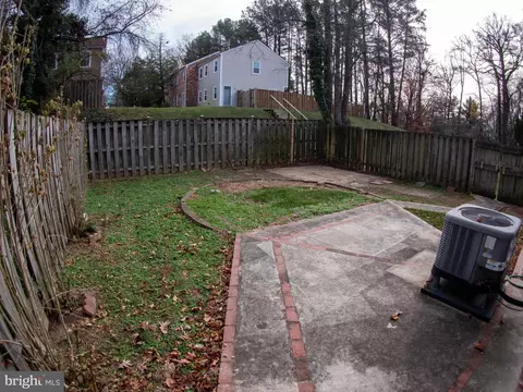 Exterior - 8411 Eucalyptus Ct, Springfield, VA 22153 photo 4 of 7