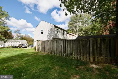 Exterior - 8411 Eucalyptus Ct, Springfield, VA 22153 photo 7 of 7