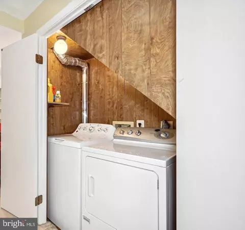 7054 Solomon Seal Ct, Springfield, VA 22152 photo 35