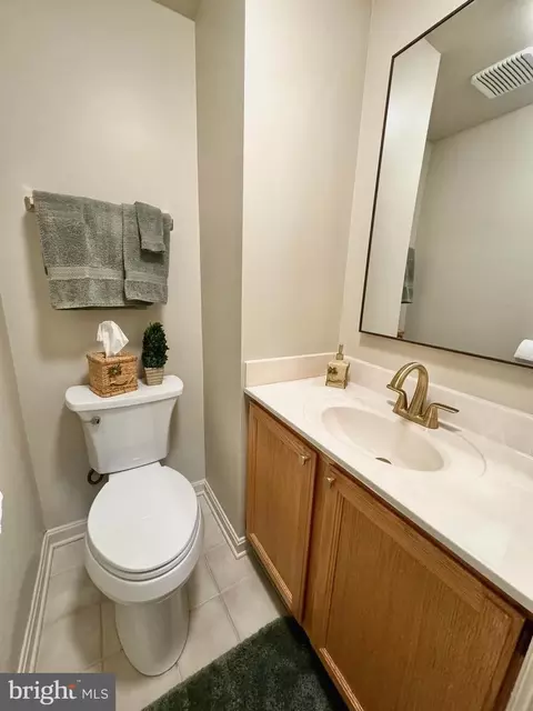 7054 Solomon Seal Ct, Springfield, VA 22152 photo 34