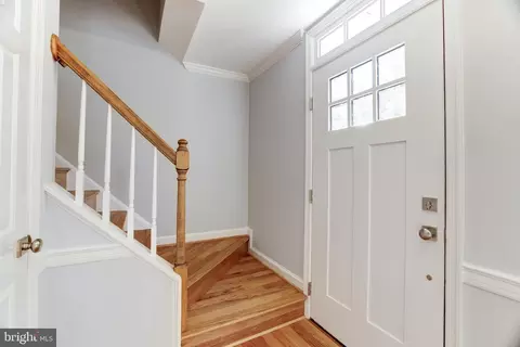 1629 Stowe Rd, Reston, VA 20194 photo 3