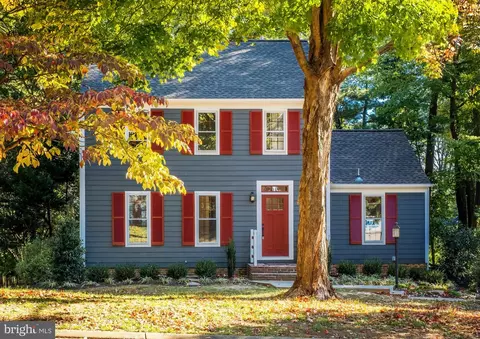 1629 Stowe Rd, Reston, VA 20194