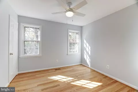 1629 Stowe Rd, Reston, VA 20194 photo 16