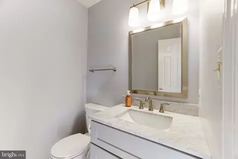 1629 Stowe Rd, Reston, VA 20194 photo 13