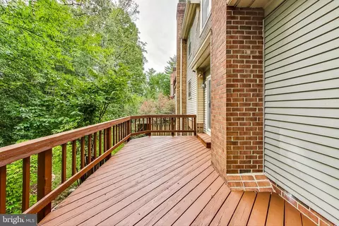 Exterior - 6814 Earthstar Ct, Springfield, VA 22152 photo 4 of 9