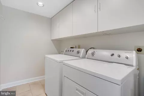 Other - 7400 Silver Pine Dr, Springfield, VA 22153 photo 6 of 20