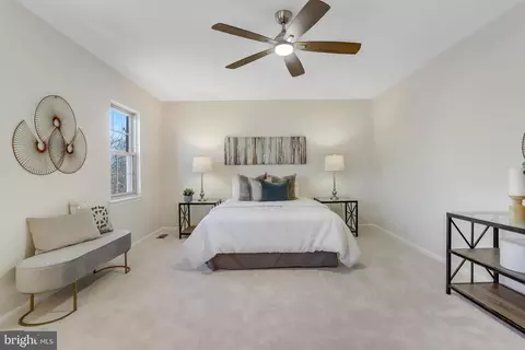 Bedroom - 7400 Silver Pine Dr, Springfield, VA 22153 photo 7 of 7