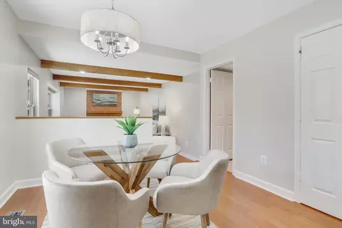 Dining - 7400 Silver Pine Dr, Springfield, VA 22153 photo 6 of 8