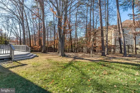 Exterior - 7400 Silver Pine Dr, Springfield, VA 22153 photo 10 of 13