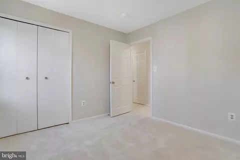 Bedroom - 7400 Silver Pine Dr, Springfield, VA 22153 photo 2 of 7
