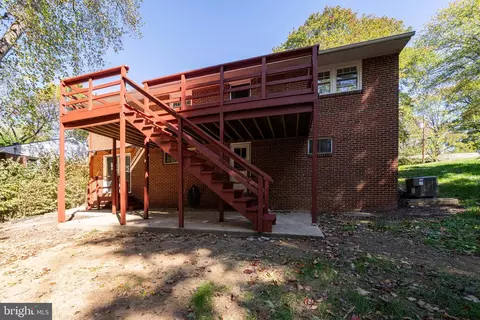 5414 Inverchapel Rd, Springfield, VA 22151 photo 31