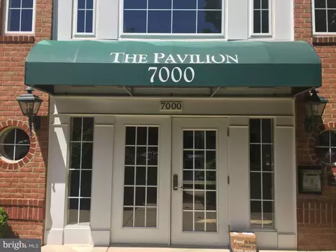 7000 Falls Reach Dr #109, Falls Church, VA 22043
