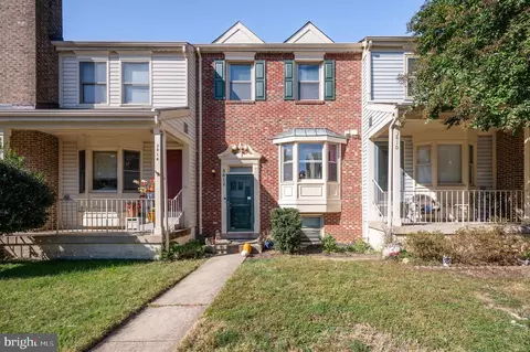 3812 Roxbury Ct, Alexandria, VA 22309