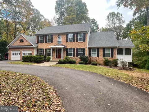 11517 Fairfax Station Rd, Fairfax Station, VA 22039