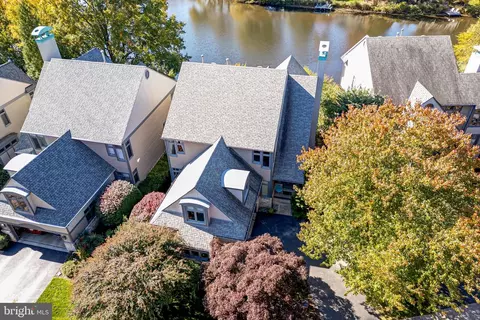 View/Area - 1472 Waterfront Rd, Reston, VA 20194 photo 3 of 17