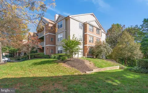 7511 Ashby Ln #E, Alexandria, VA 22315