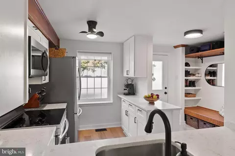 Other - 8028 Grandview Ct, Springfield, VA 22153 photo 1 of 17