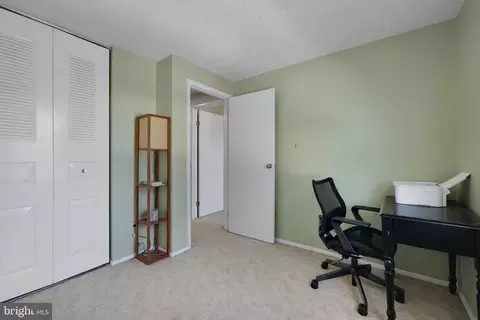 1638 Barnstead Dr, Reston, VA 20194 photo 12