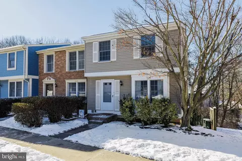 1638 Barnstead Dr, Reston, VA 20194