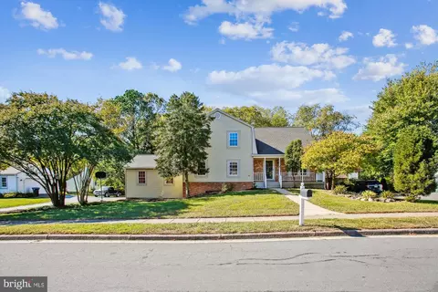 4336 Silas Hutchinson Dr, Chantilly, VA 20151