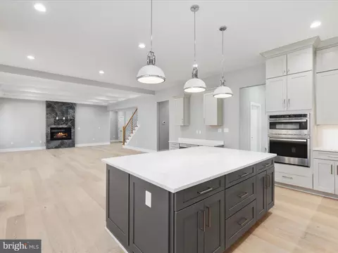 9727 Maury Rd, Fairfax, VA 22032 photo 16