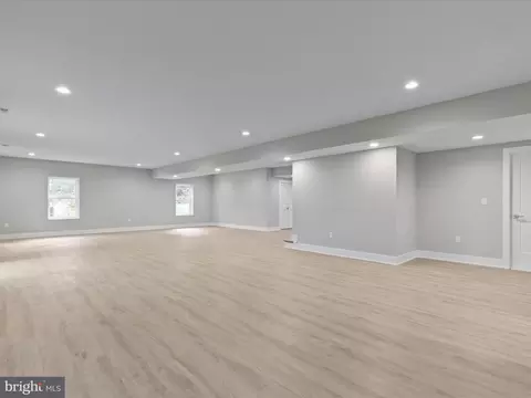 9727 Maury Rd, Fairfax, VA 22032 photo 52