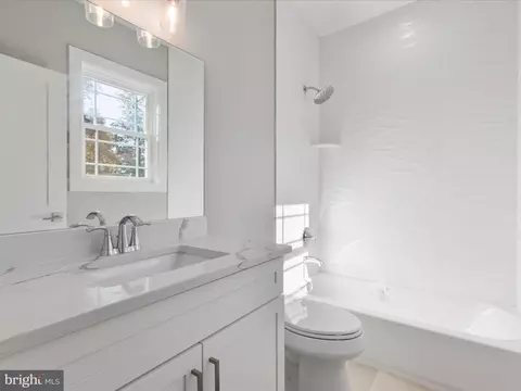 9727 Maury Rd, Fairfax, VA 22032 photo 43