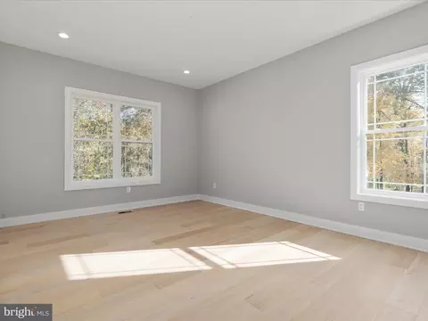9727 Maury Rd, Fairfax, VA 22032 photo 23