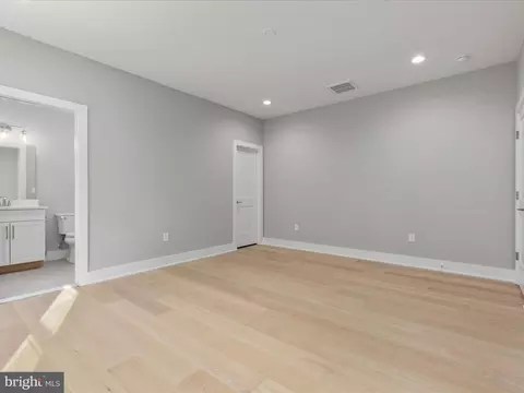9727 Maury Rd, Fairfax, VA 22032 photo 45