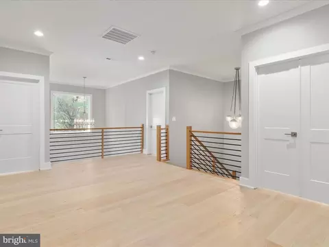 9727 Maury Rd, Fairfax, VA 22032 photo 27