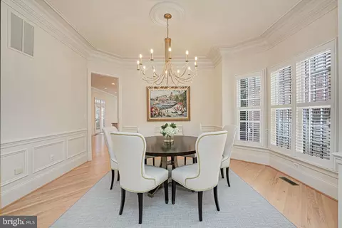 1493 Evans Farm Dr, Mclean, VA 22101 photo 11