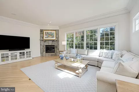 1493 Evans Farm Dr, Mclean, VA 22101 photo 20
