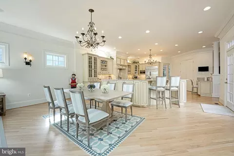 1493 Evans Farm Dr, Mclean, VA 22101 photo 17