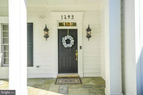 1493 Evans Farm Dr, Mclean, VA 22101 photo 4